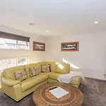 Jindalee 2 9 Twynam Street