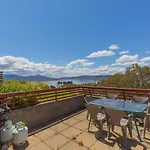 Tanderra 17 28 Park Road
