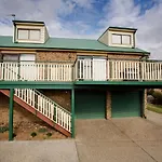 Kestrels Rest 2 116 Gippsland Street