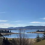 Twin Seasons 4 Lake And Mountain Views