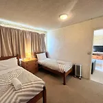 Central Park 4 - 3Br Ground Floor Apartment L Central Location