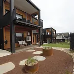 Spuren 4 Of 2 Echidna Place East Jindabyne