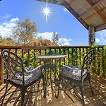 Aarlaur 2 - Charming 2Br Rustic Home L Bath L Fire Pit L Wifi L Air-Con