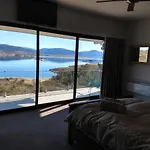 Willow Bay Lodge