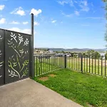 Poley Cow Studio - Lake & Mountain Views L Air-Con L Parking
