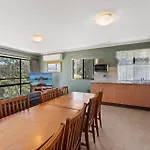 Alpine Mountain View 18 - 4Br L Mountain Views L Swimming Pool L Air-Con L Wifi