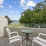 Horizons 115 - Lake Front Studio L Pool L Tennis Court L Bar