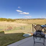 Old Hut Creek Chalet