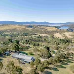 Mountain Lowry Lodge