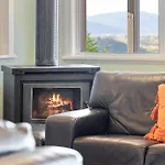 Mountain Lowry Lodge