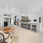 The Jindabread House