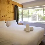 Bogong Arms