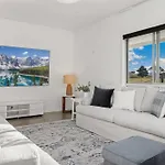 Sugarloaf Lodge