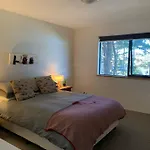 Apartment Minutes To Lake