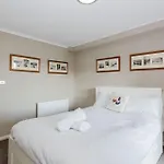 10 Kanangra Crescent - Entire