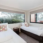 10 Kanangra Unit - 2-10 Kanangra Crescent