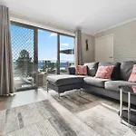 Summit 11 - Modern 3Br Apartment L Stunning Lake Views L Wifi L Bbq L Air-Con