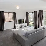 Petersdorf 4 129 Gippsland Street
