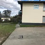 Yowie 3 - Yowie Lodge