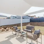 16A Rawson St