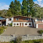 Elvira Ski Lodge