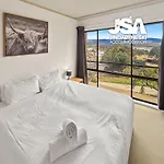Alpine Mountain View Kirwan 10