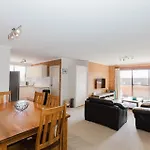 St Moritz - 7-36 Gippsland Street