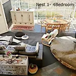 Crowes Nest Apartments