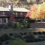 Mowamba River Lodge