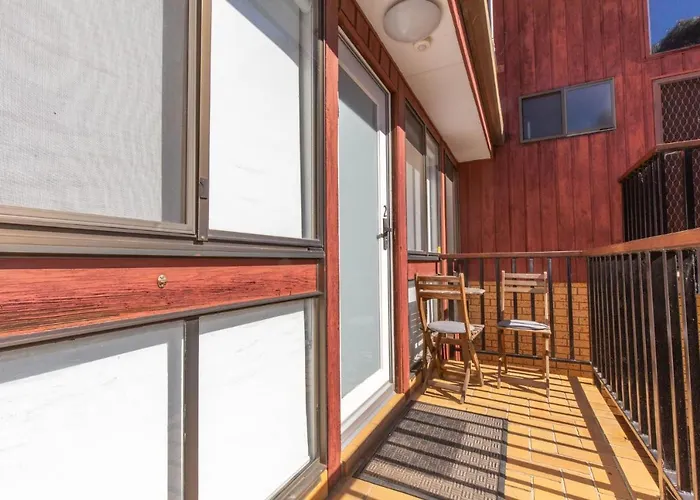Eliza Lee 2 50 Gippsland Street