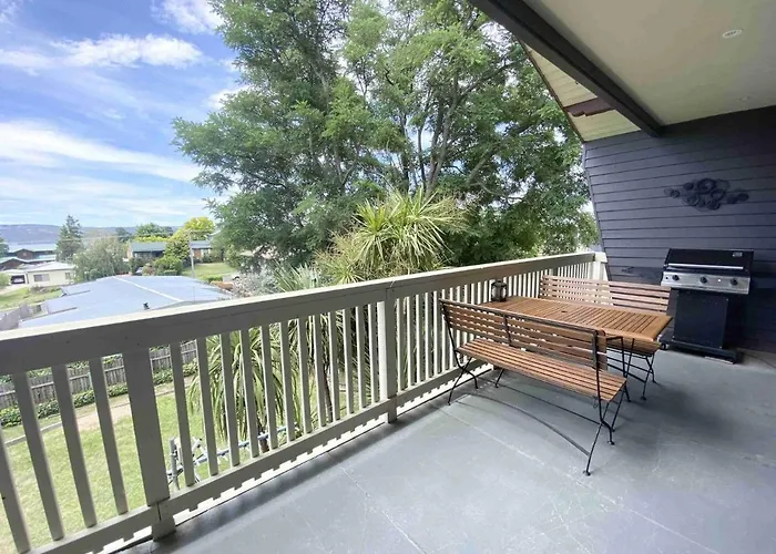 Lake View 4