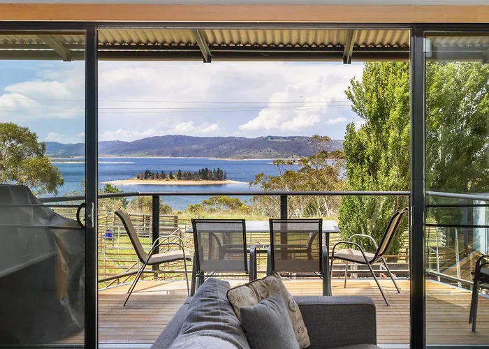 Stockyards 3 - Jindabyne Luxury Townhouse
