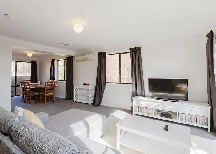 Petersdorf 4 129 Gippsland Street