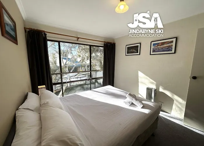 Mountain View Kirwan 32