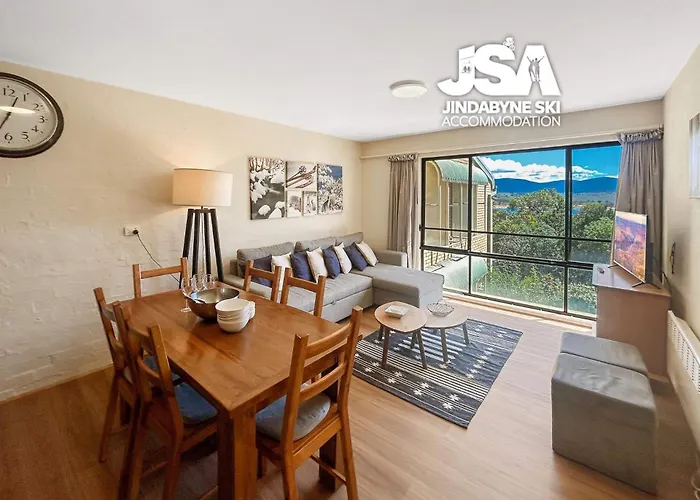 Alpine Mountain View Kirwan 9