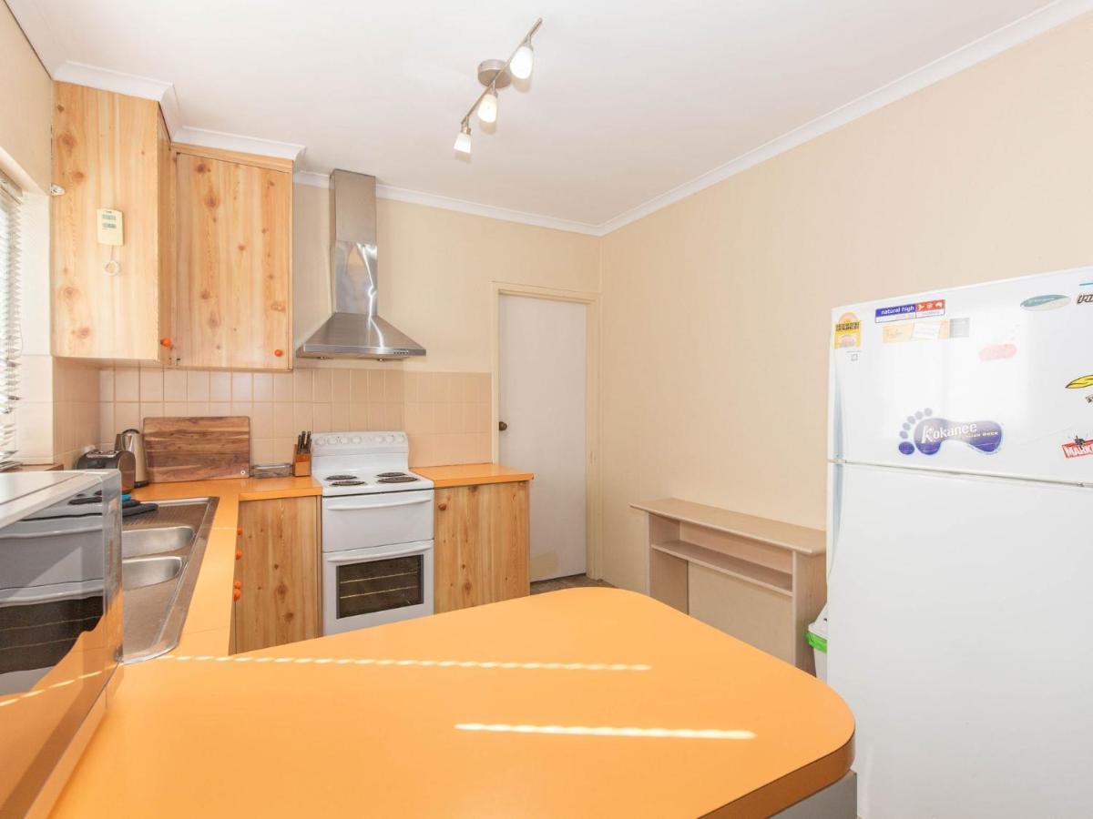 Charvel 2 35 Gippsland Street Apartment