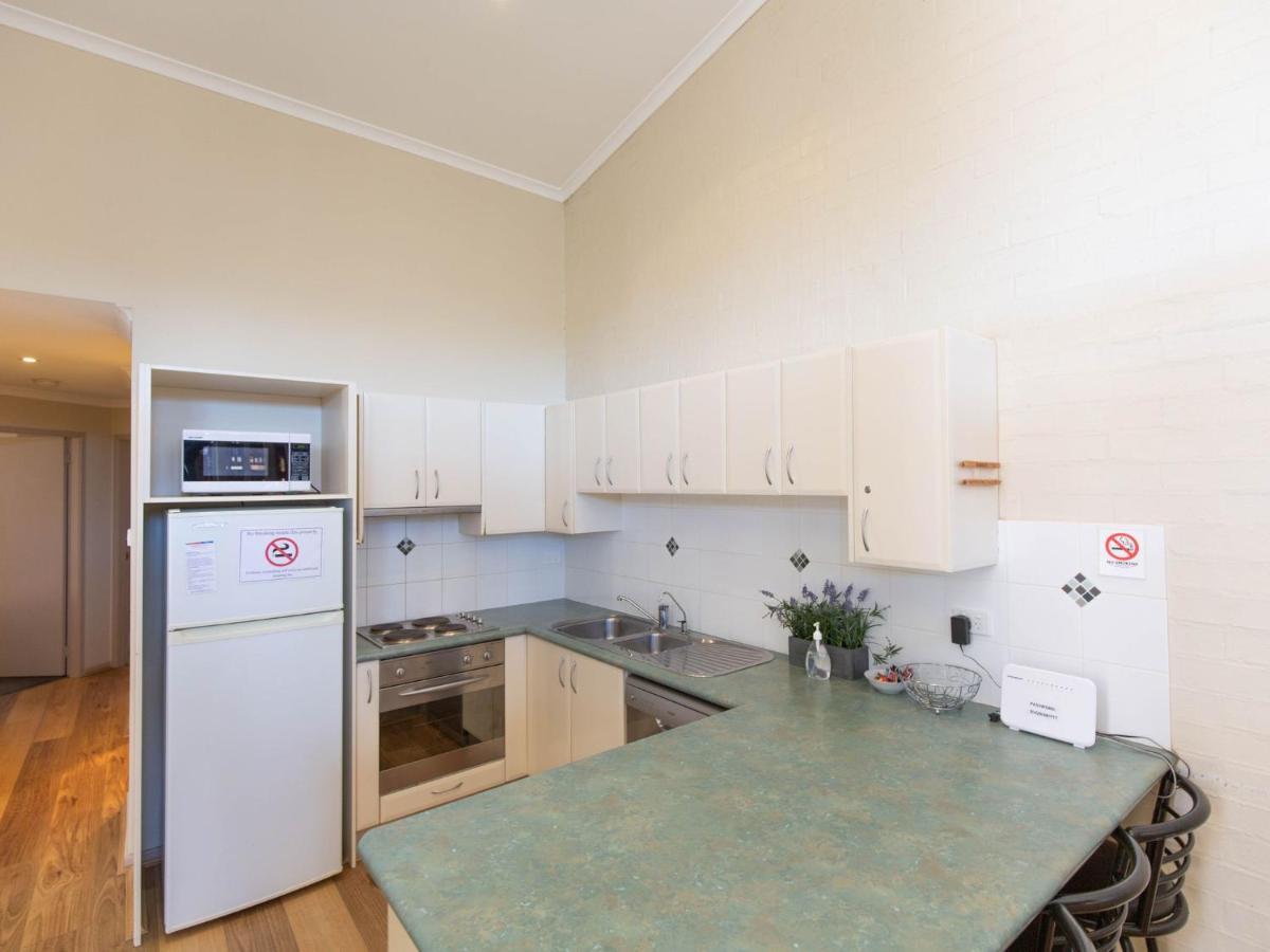 Acacia 5 2 Kirwan Close Holiday home *