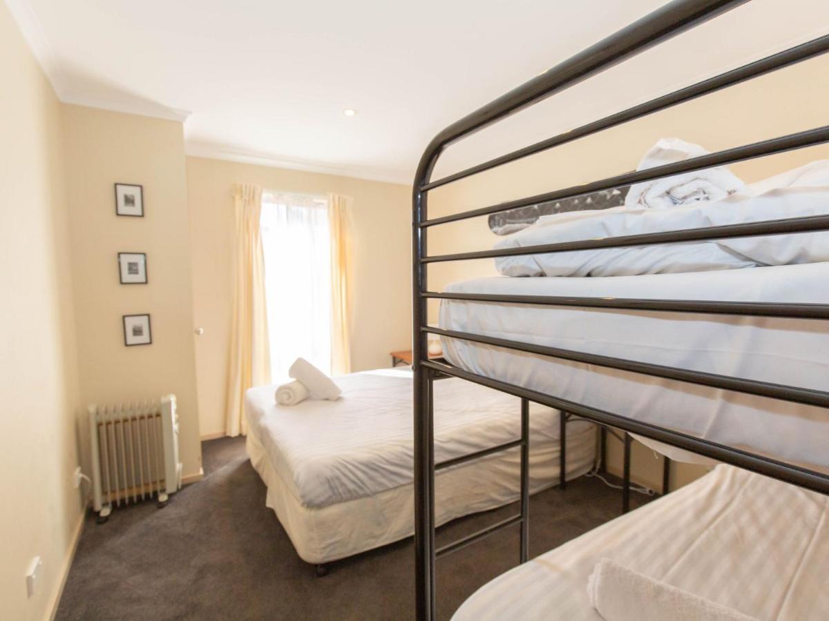 Acacia 5 2 Kirwan Close * Jindabyne