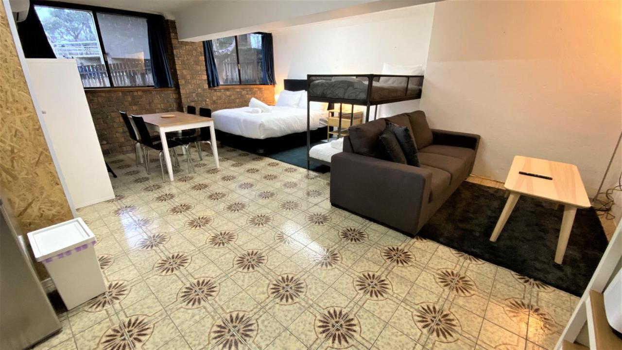 Leski Club Apartment *