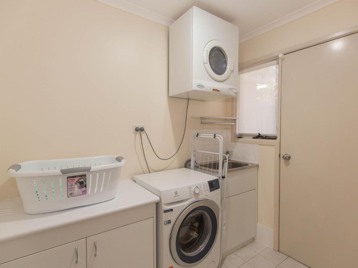 Holiday home Acacia 4 2 Kirwan Close