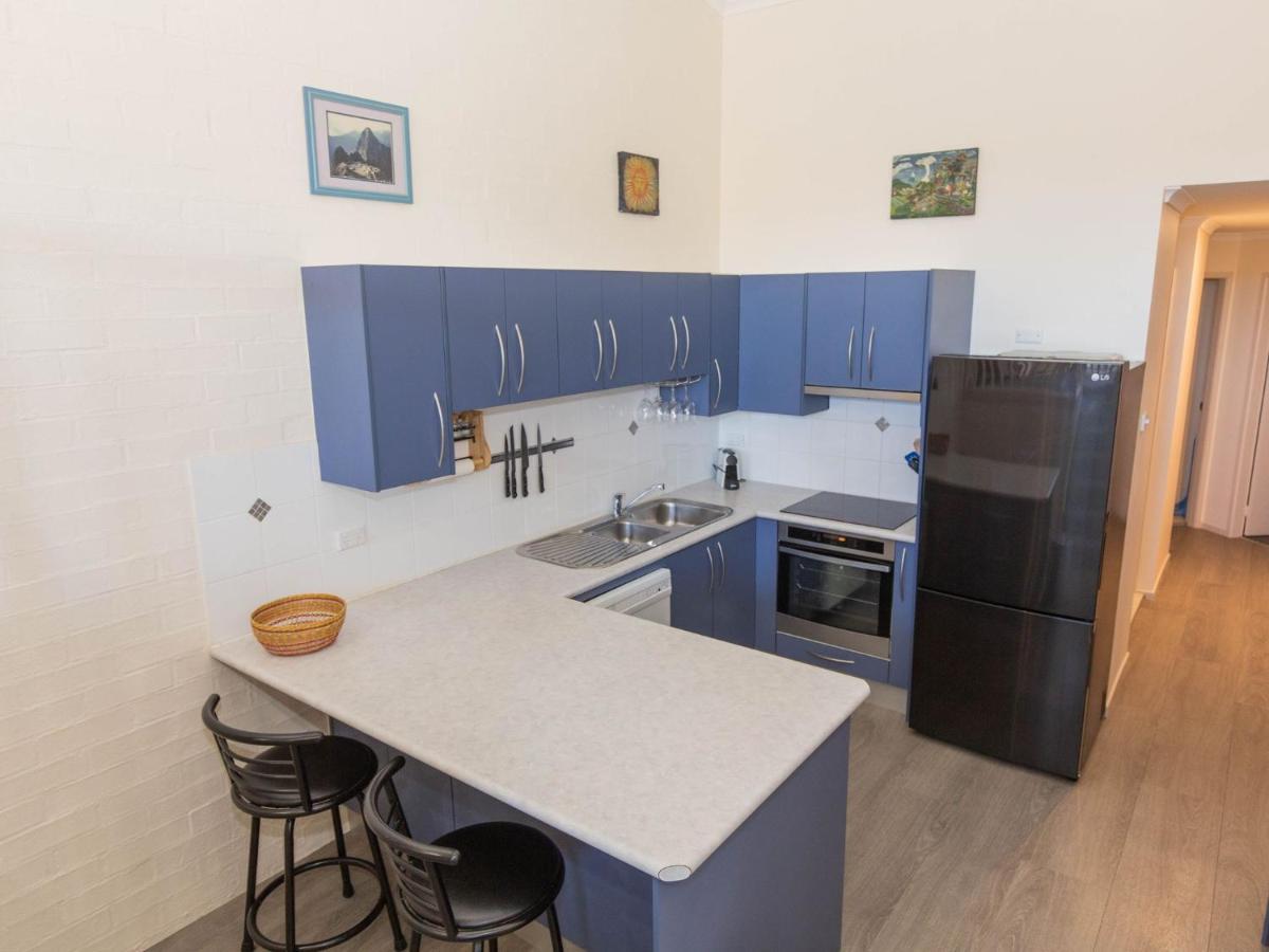 Acacia 4 2 Kirwan Close *