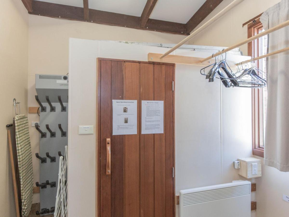 The Lakefront 69 Townsend Street * Jindabyne