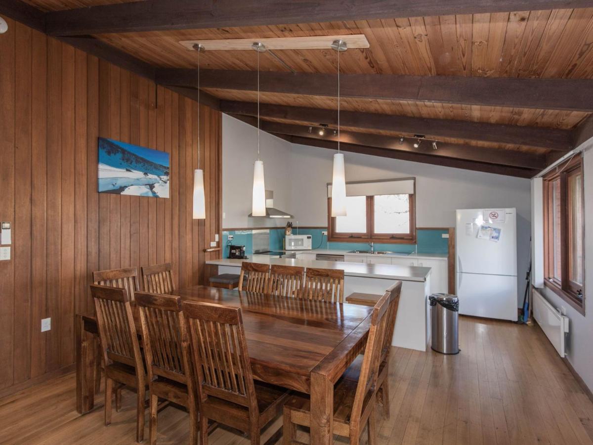 The Lakefront 69 Townsend Street Holiday home *