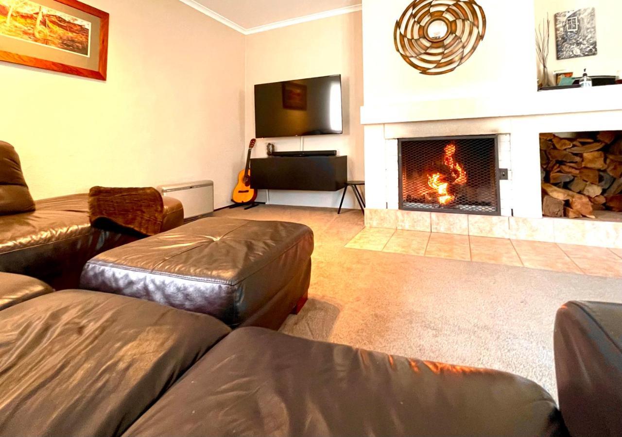 Full Circle Apartment