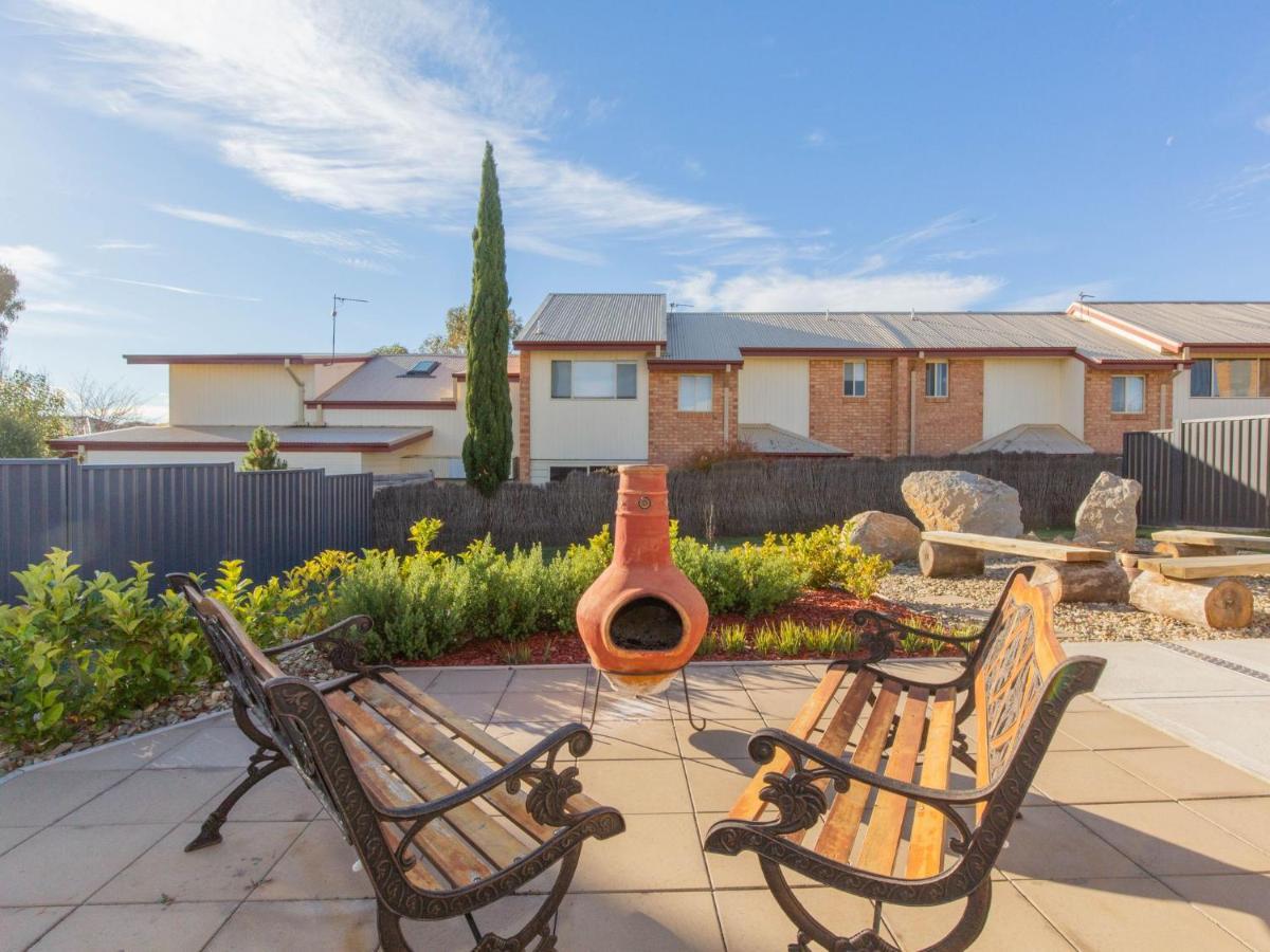 Jindalee 2 9 Twynam Street