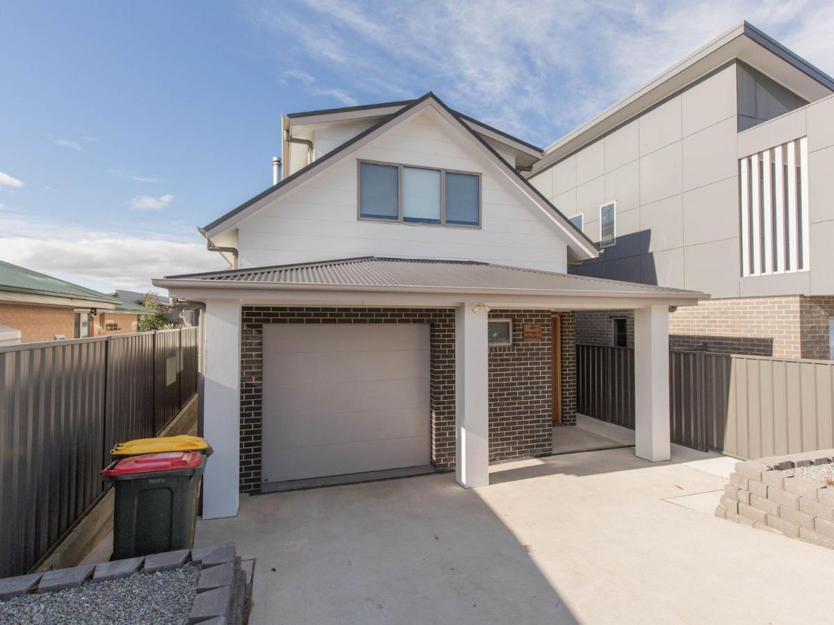Holiday home 43a Twynam Street *