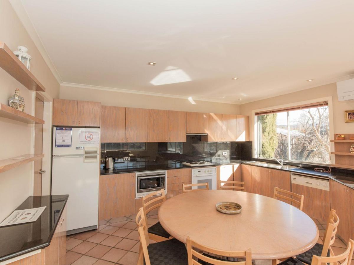 2 Munyang Street Holiday home *