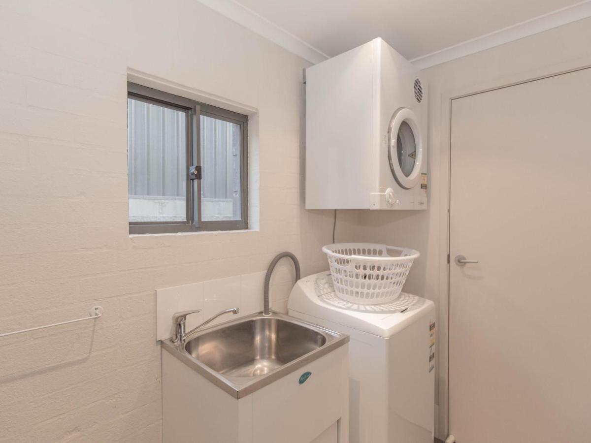 Apartment Boronia 6 30 Nettin Circuit