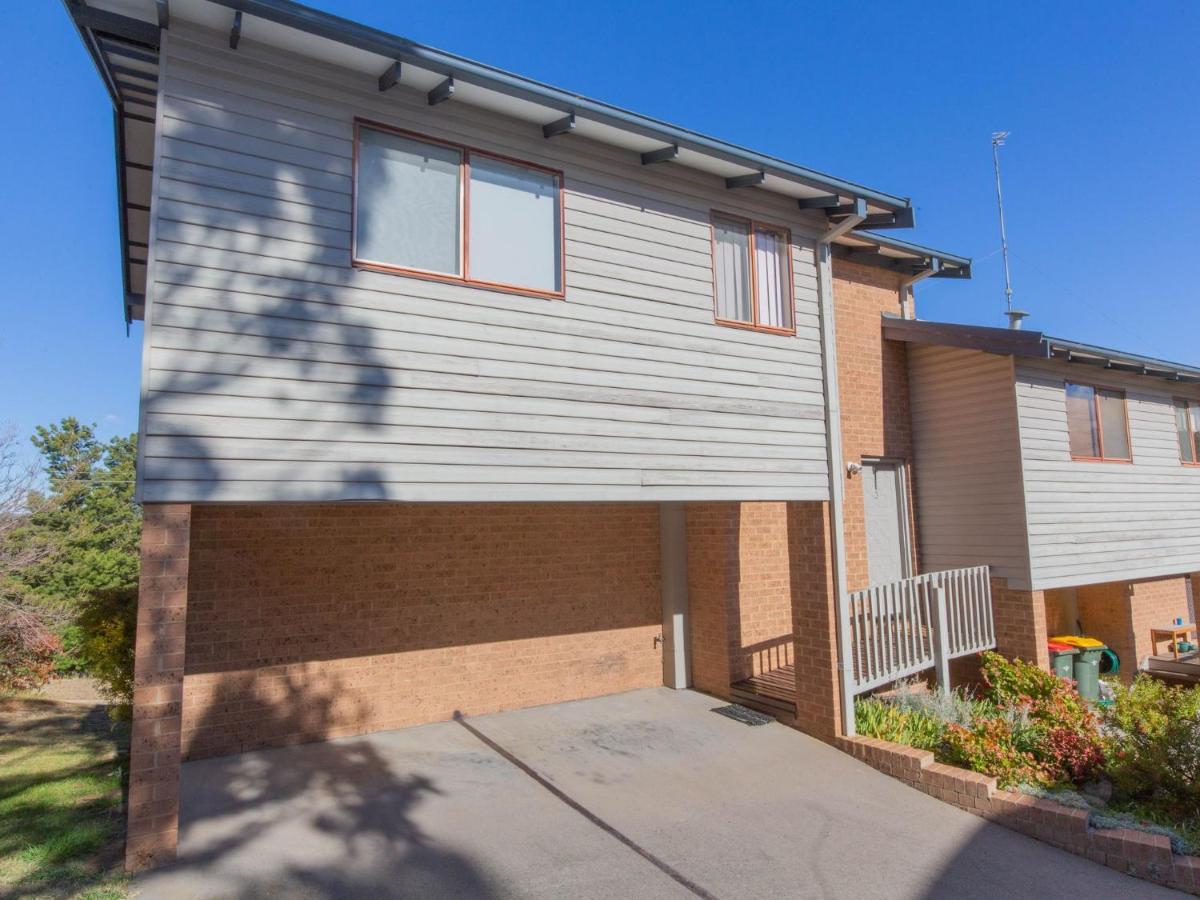 67 Unit 3 58 Townsend Street