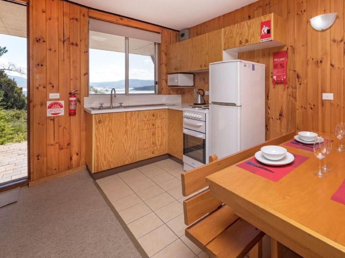 Seeblick 2 - 1br Lakefront L Location L Off-street Parking *